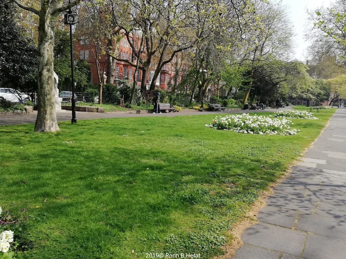 Chelsea Embankment Gardens