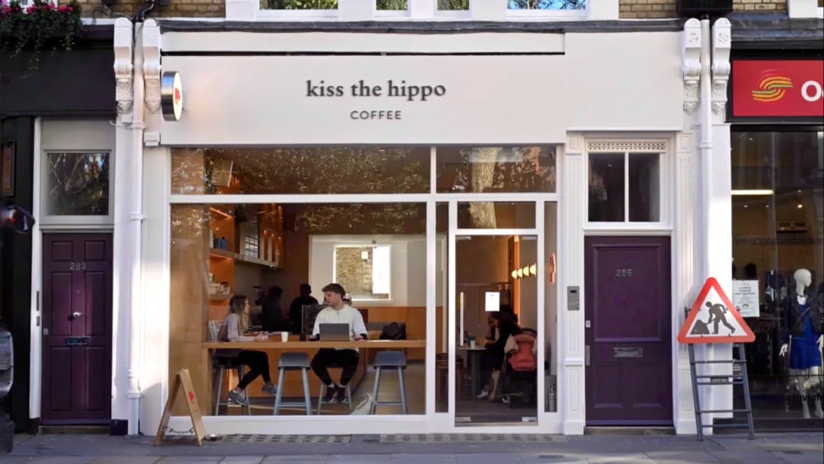 Kiss the Hippo Chelsea